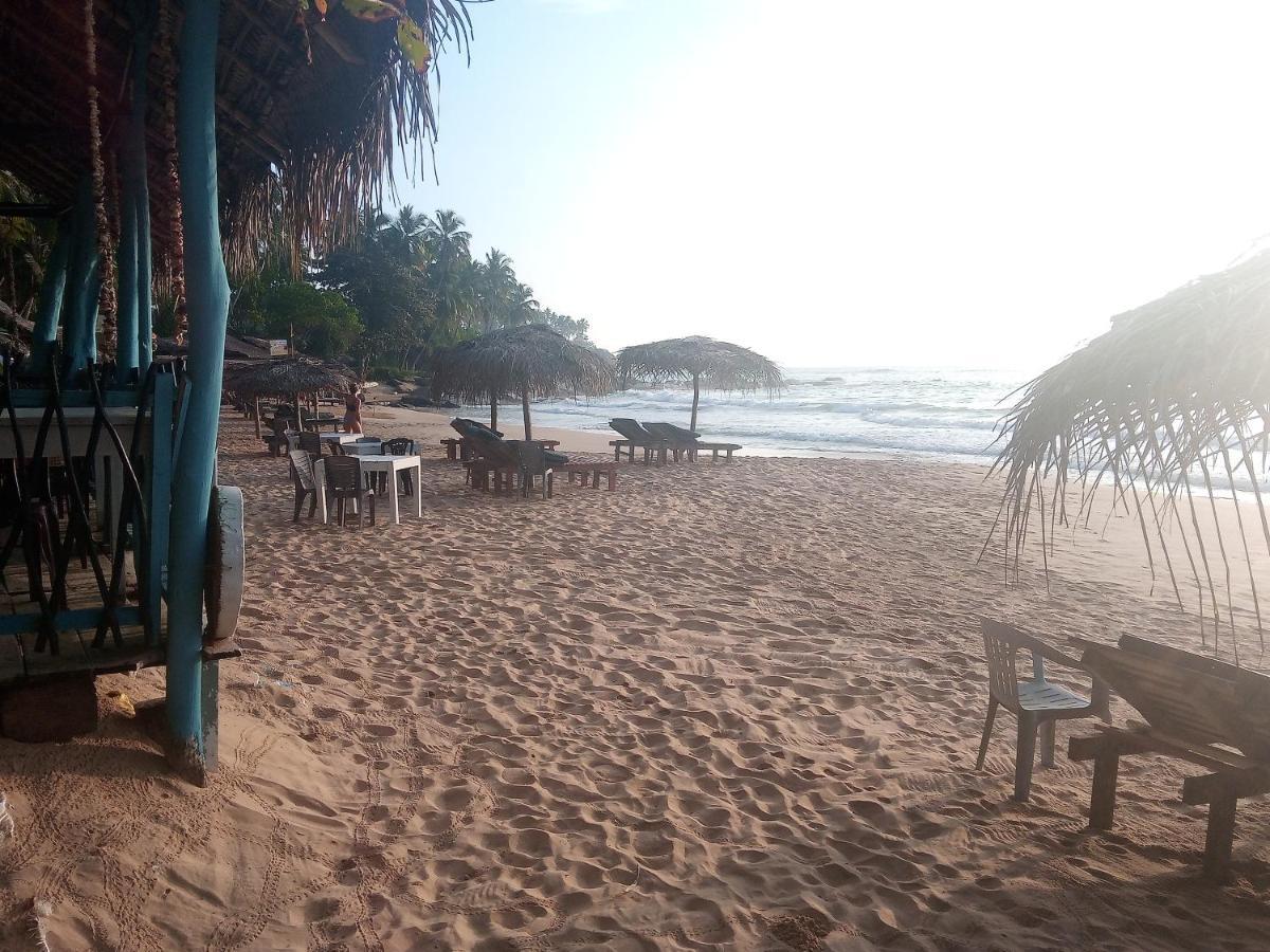 Sansala Guesthouse & Restaurant Tangalle Bagian luar foto